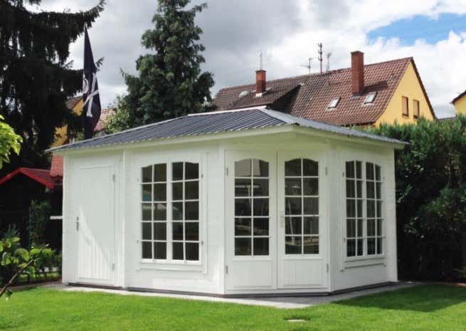 Kundebillede: 5-kantet havehus model Josephine-40 med tilbygning