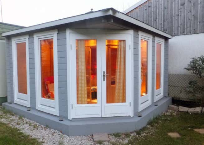 Kundebillede: 5-kantet havehus Maja ISO